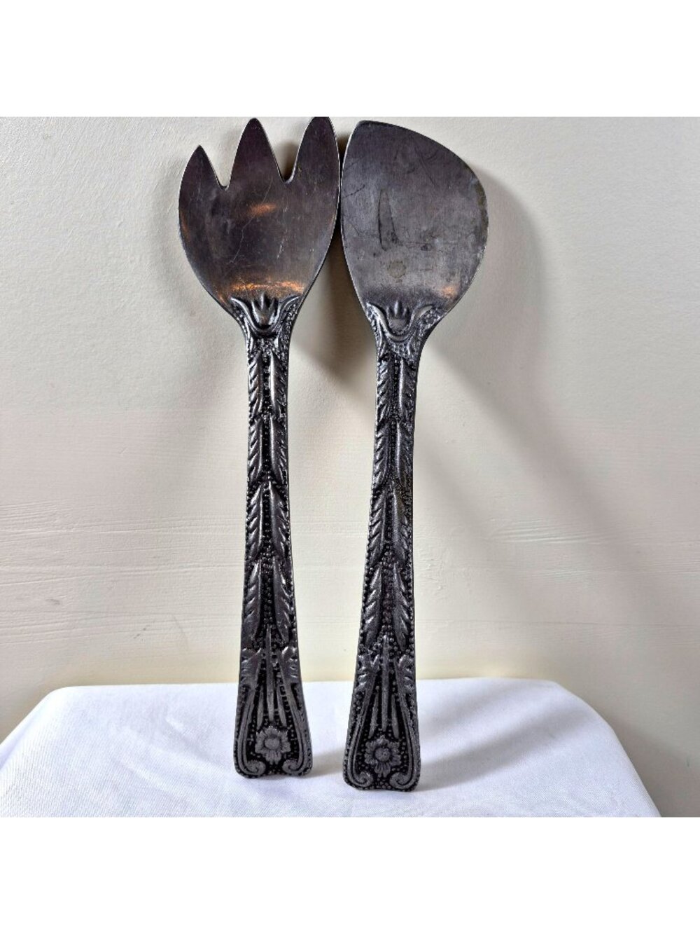 Vintage Wilton Armetale Salad Serving Fork Spoon Set Ornate Floral 12"